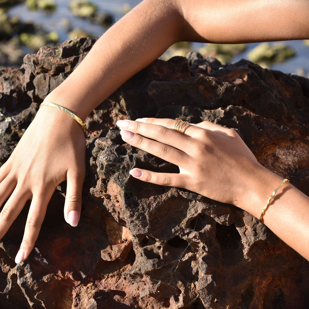 Culturesse Be The Flow Artisan Bangle (Gold)