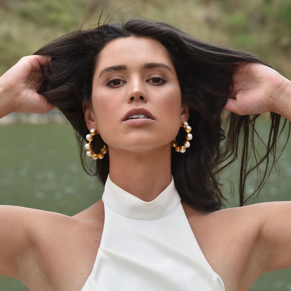 Culturesse Annalisa 24K Natural Pearl Hoop Earrings