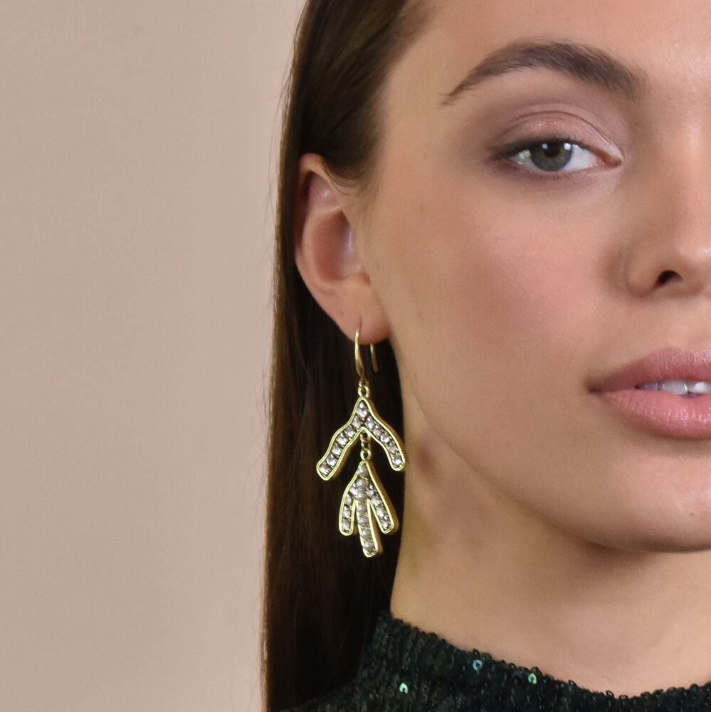 Culturesse Bexley Sparkle Coral Runway Earrings