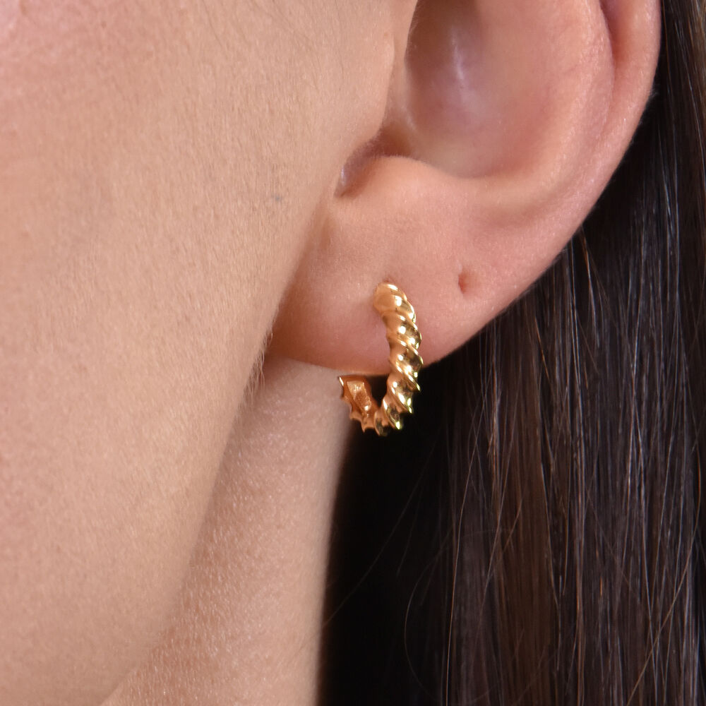 Culturesse Aster Gold Filled Dainty Twist Earrings