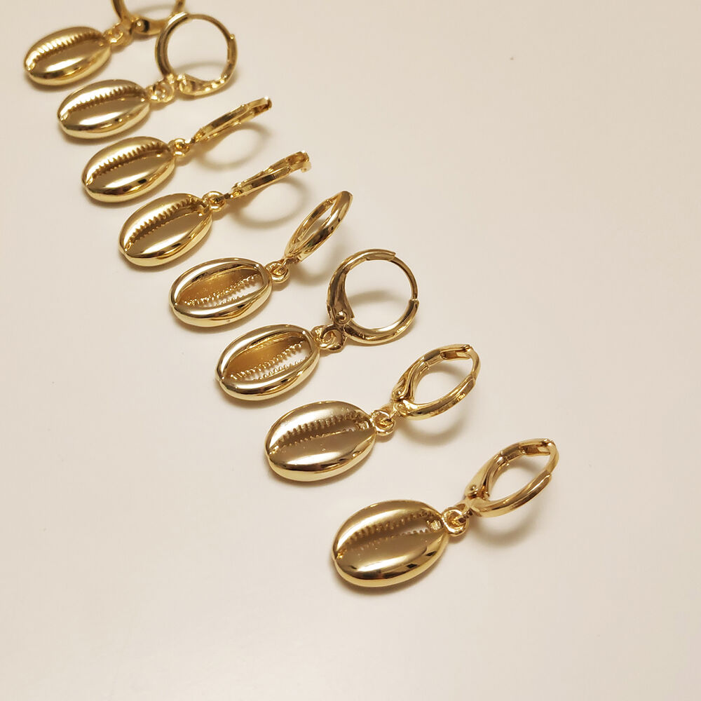 Culturesse Naomi Gold Shell Earrings