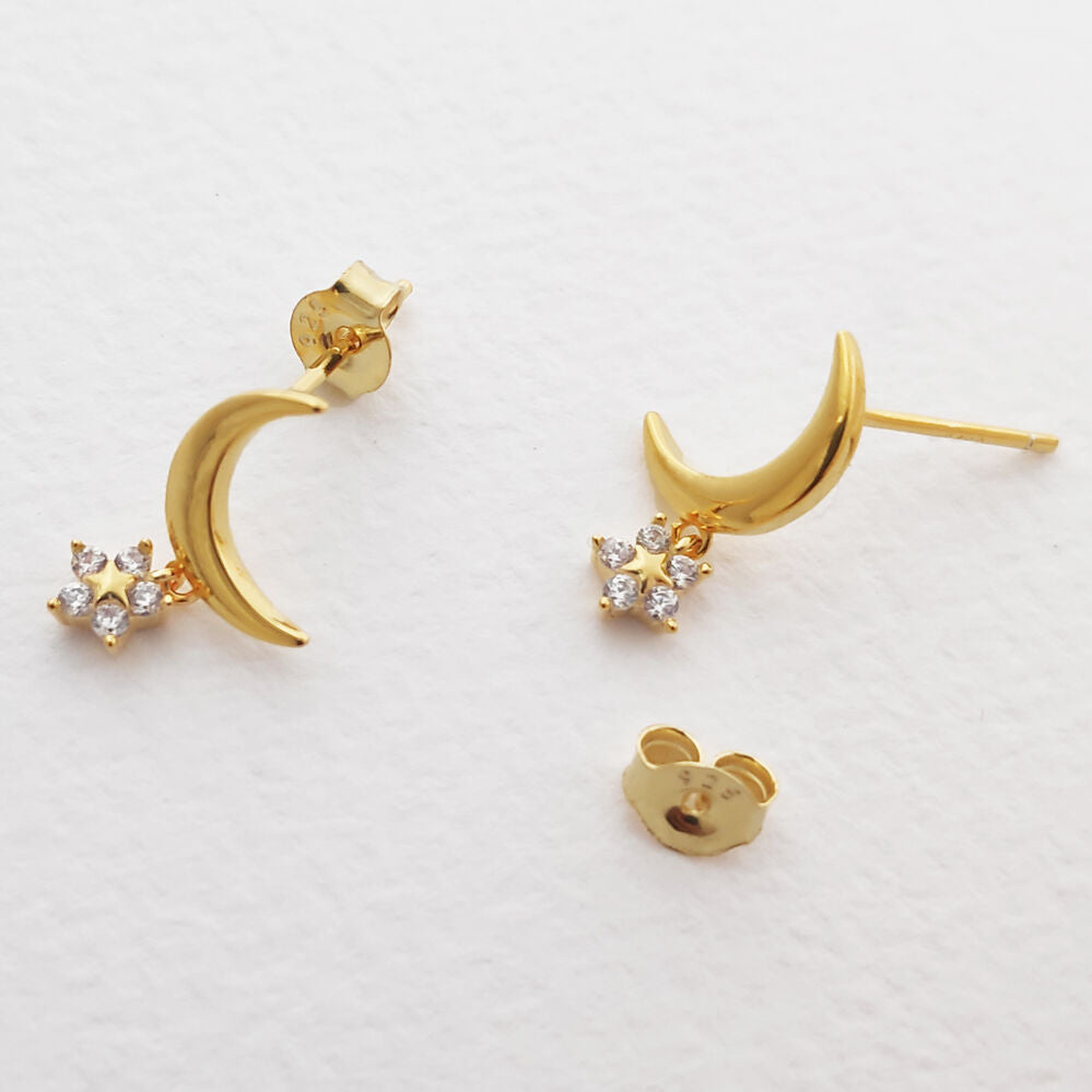 Culturesse Gemma Gold Filled Dainty Moon Earrings