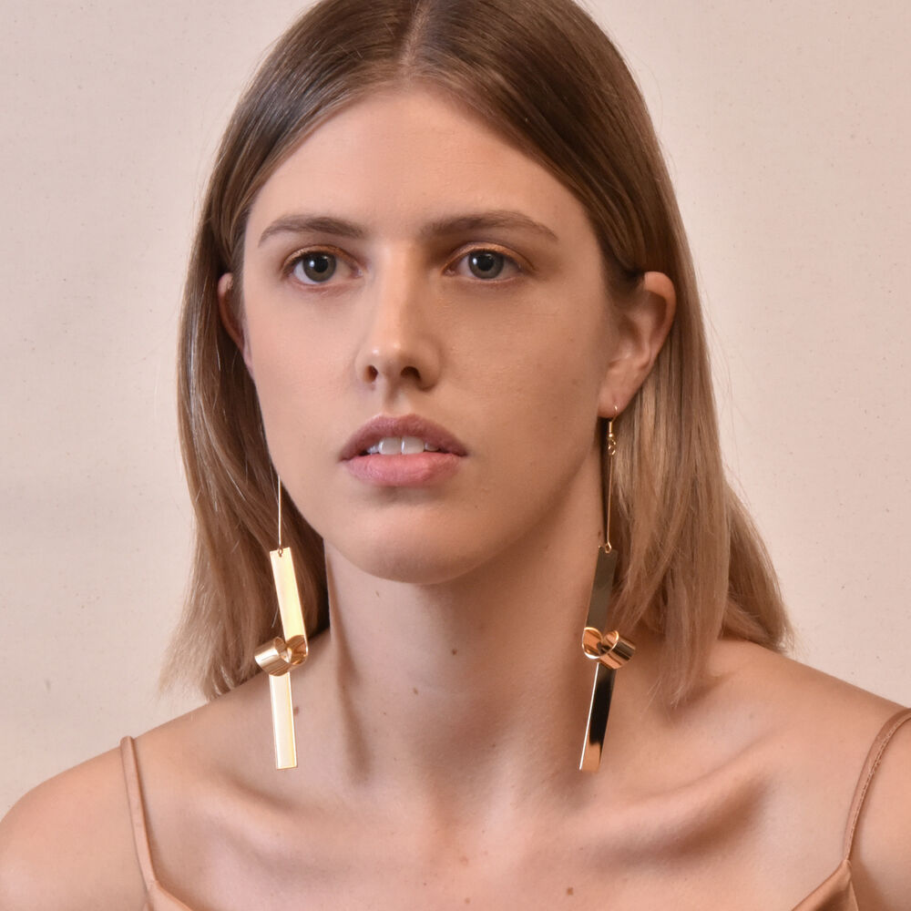Culturesse Eilleen Golden Twirl Earrings