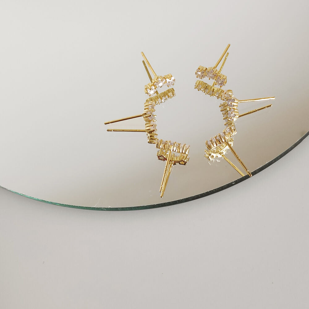 Culturesse Nia Gold Filled Sparkling Stud Earrings