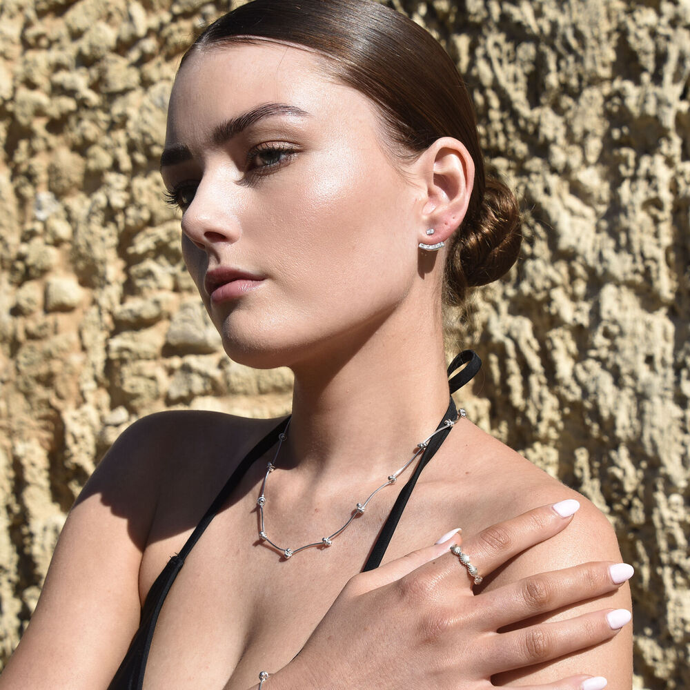 Culturesse Aki Diamante Earlobe Hug Earrings (Silver)