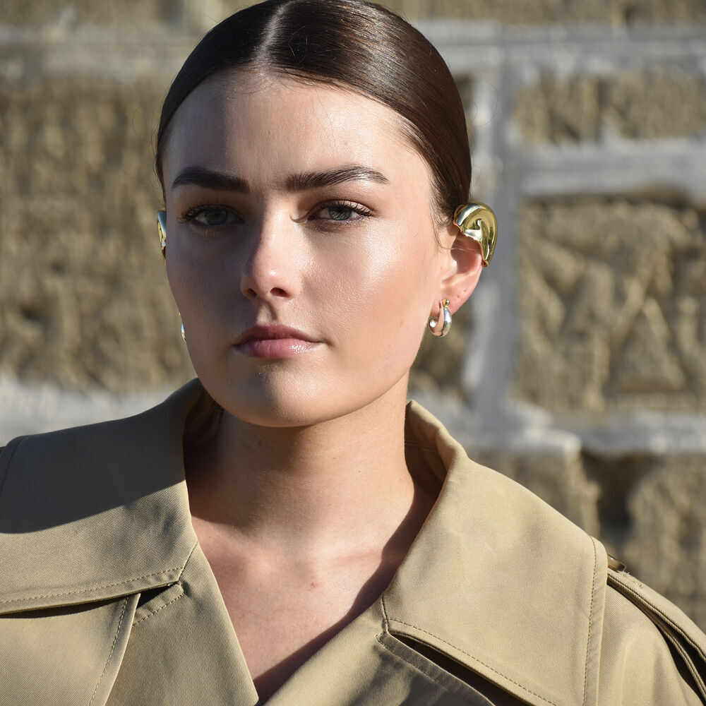 Culturesse Hanako Sculpture Ear Cuff (Gold Single Piece)