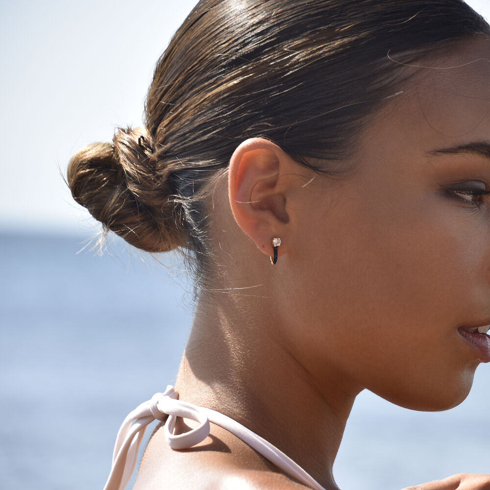 Culturesse Gabriela Diamante Enamel U Huggie Earrings (Black)