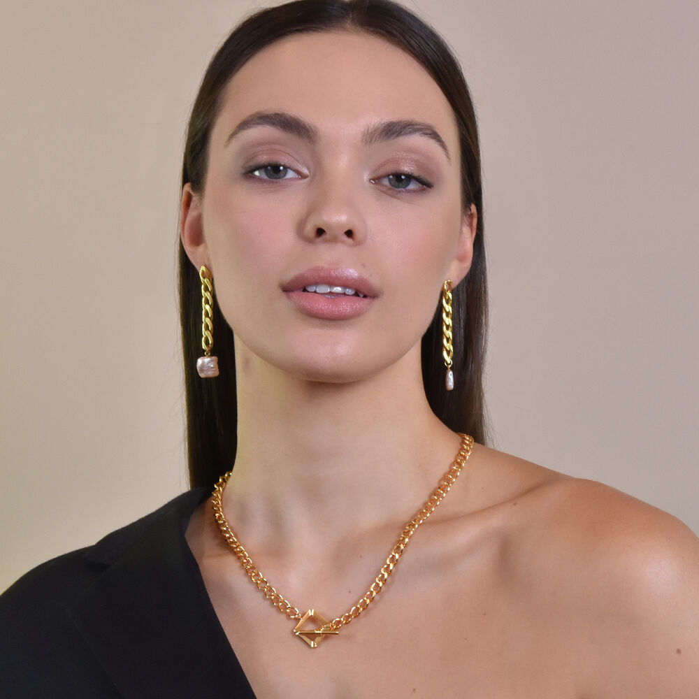 Culturesse Dimanche Muse Chain Pearl Drop Earrings