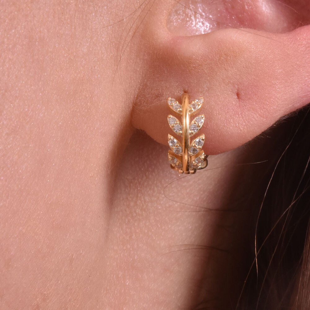 Culturesse Karah Gold Vermeil Dainty Hoop Earrings