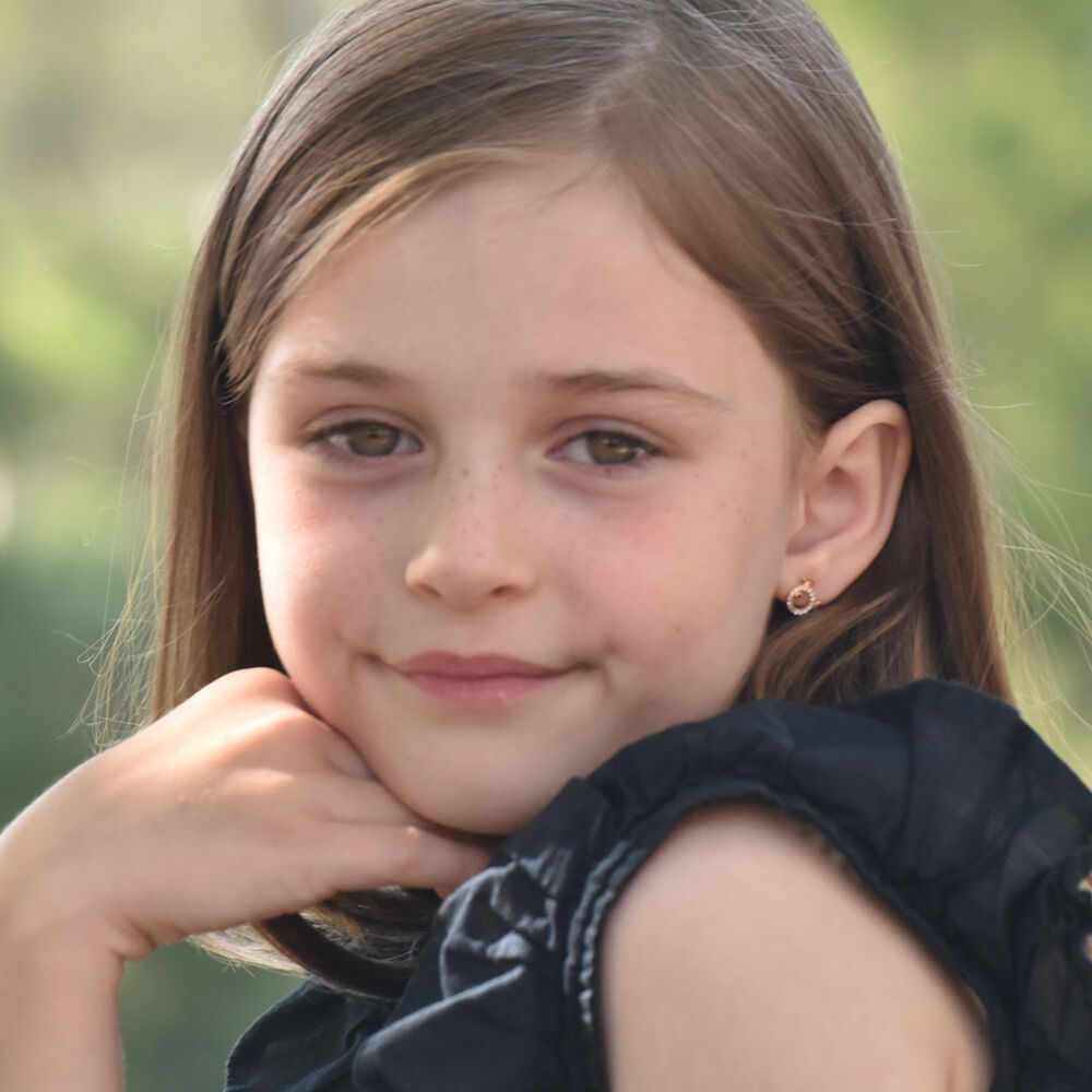 Culturesse Little Crown Fish Rose Gold Stud Earrings