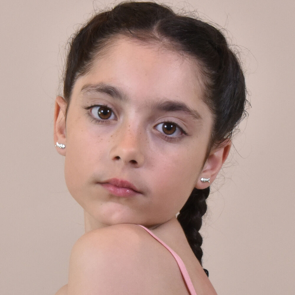 Culturesse Little Fishbone Earrings