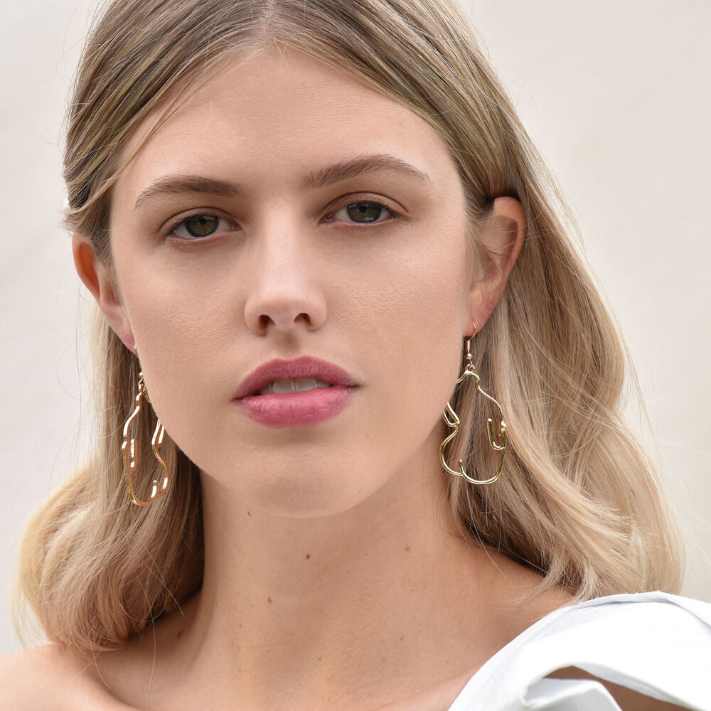 Culturesse Bella Female Back Wire Hook Earrings