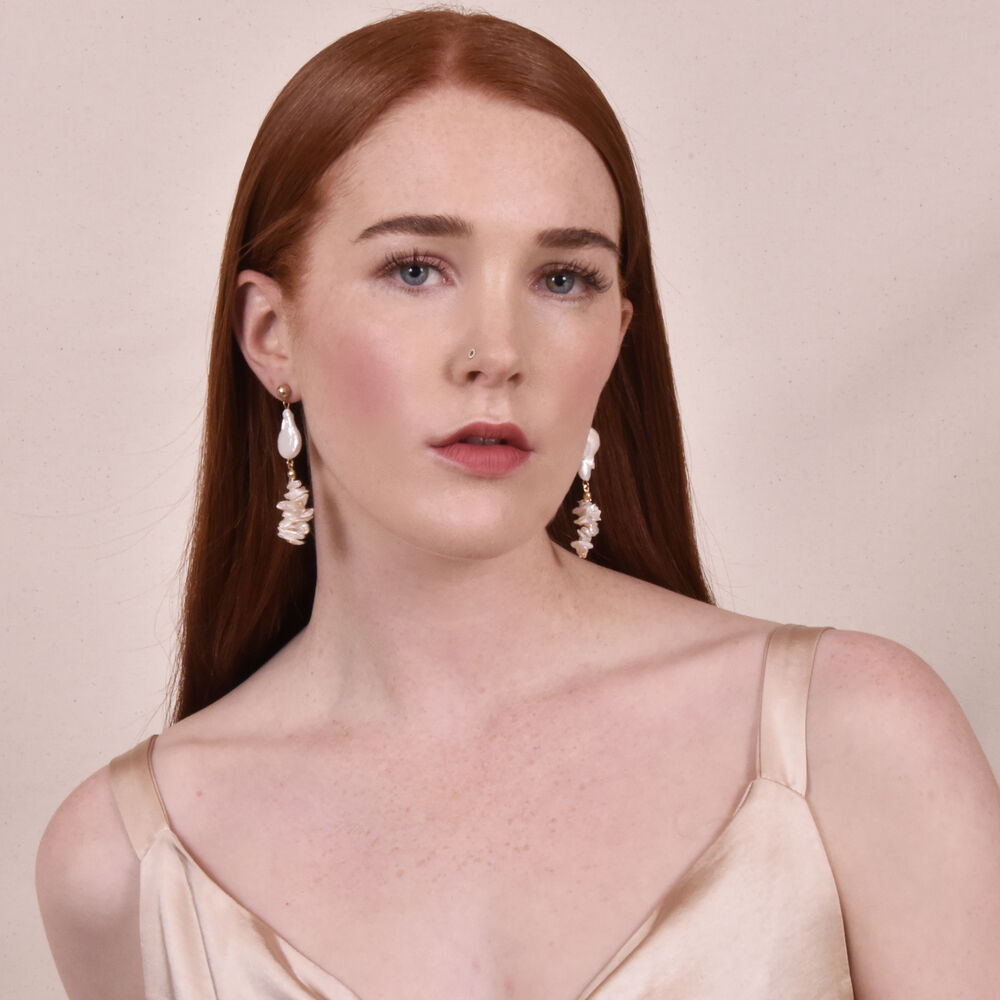 Culturesse Cleo Mismatching Pearl Stack Earrings