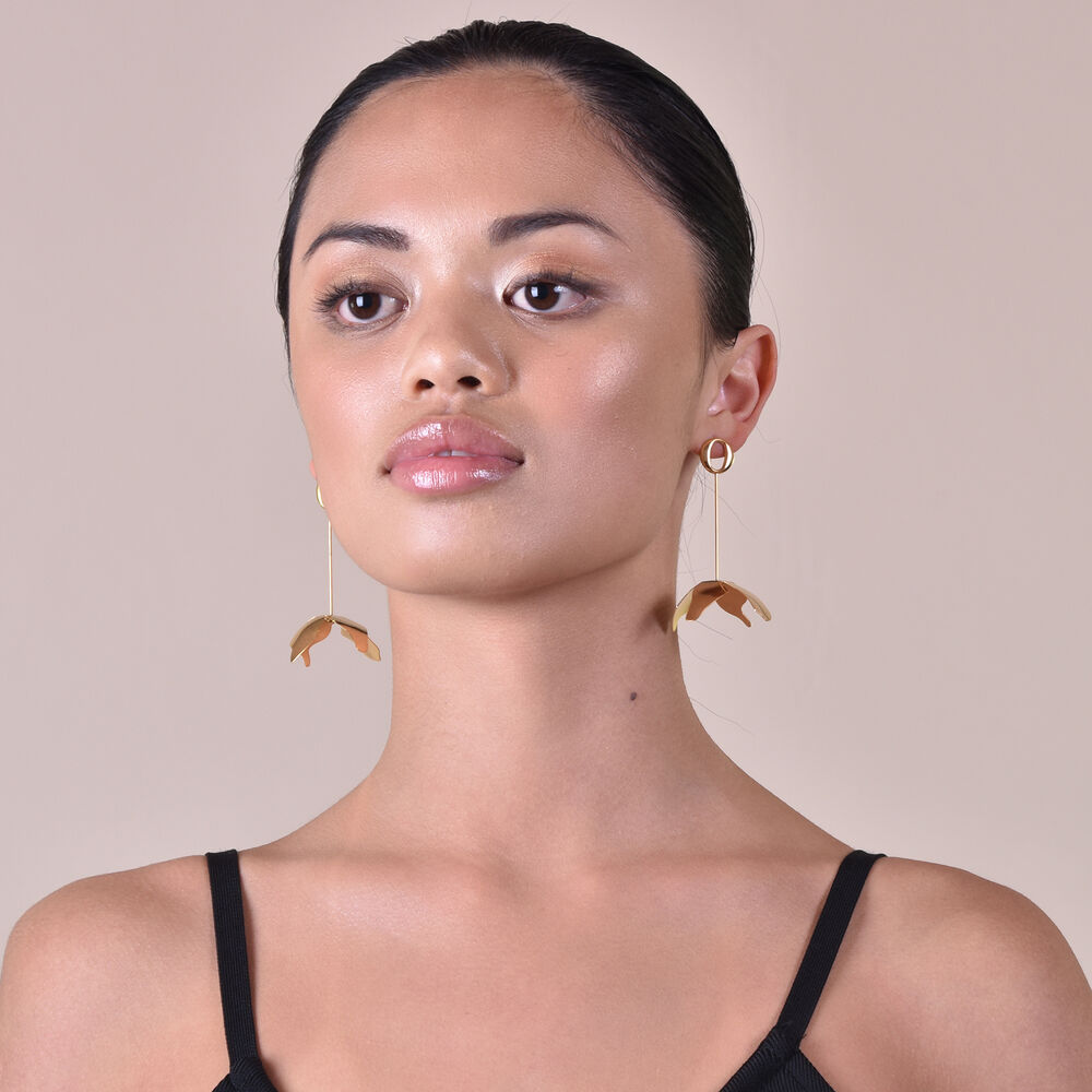 Culturesse Jeane Sculpture Petal Drop Earrings