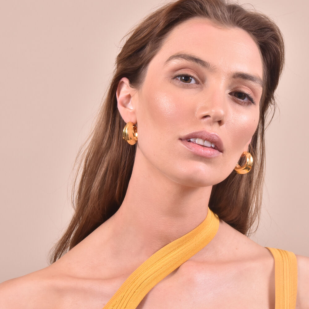 Culturesse Blakely Chunky Gold Bowl Earrings