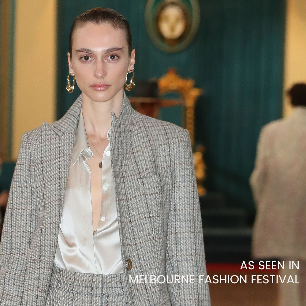 Culturesse Adele Irregular Gold Flow Earrings