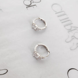 Culturesse Cella Dainty Topaz Sleeper Earrings