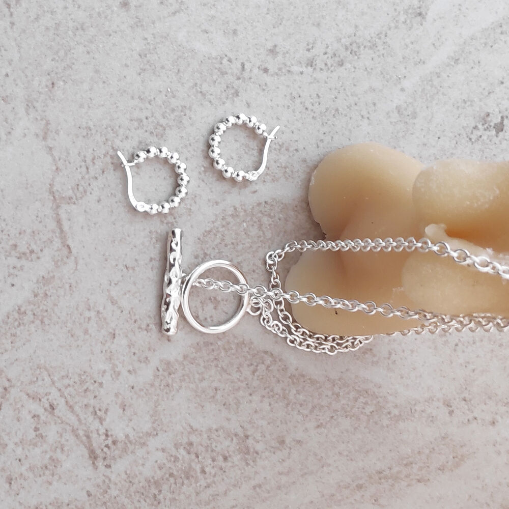 Culturesse Bryn Beaded Silver Huggie Earrings