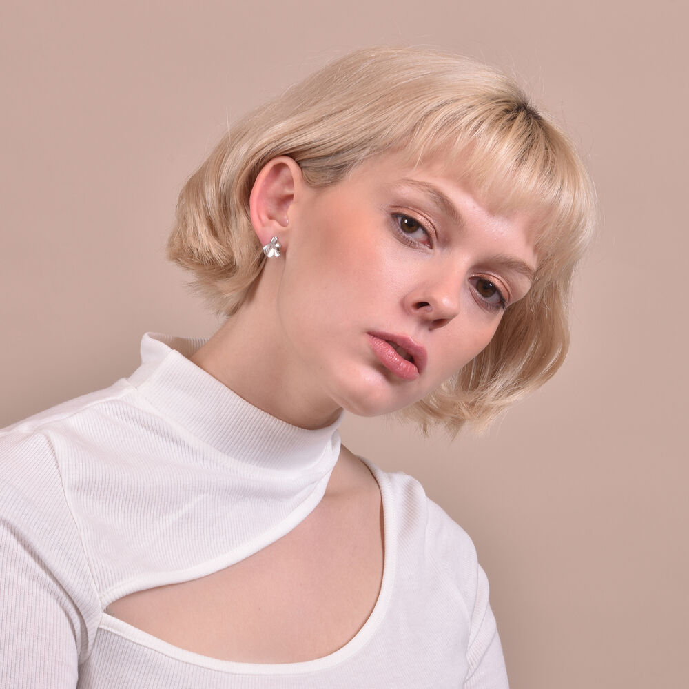 Culturesse Zooey Artisan Silver Stud Earrings