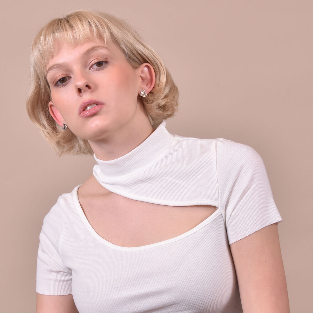 Culturesse Zooey Artisan Silver Stud Earrings