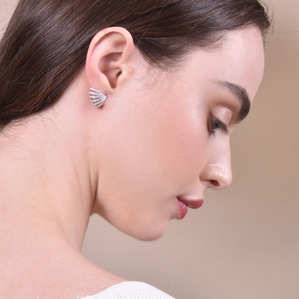 Culturesse Honesty Rhodium Crystal Stud Earrings