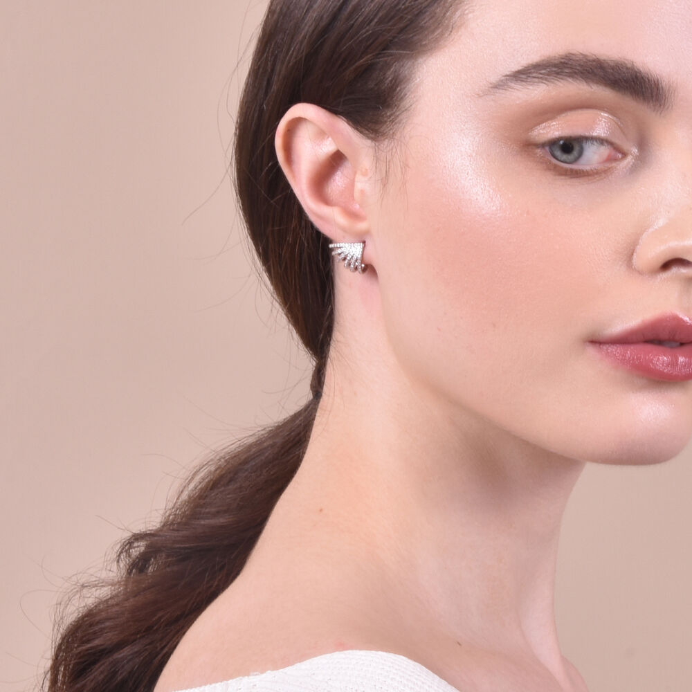 Culturesse Honesty Rhodium Crystal Stud Earrings