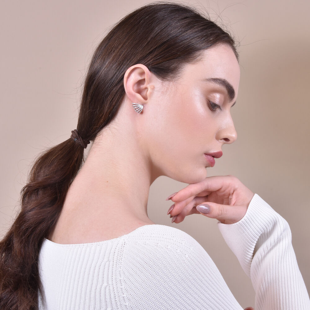 Culturesse Honesty Rhodium Crystal Stud Earrings