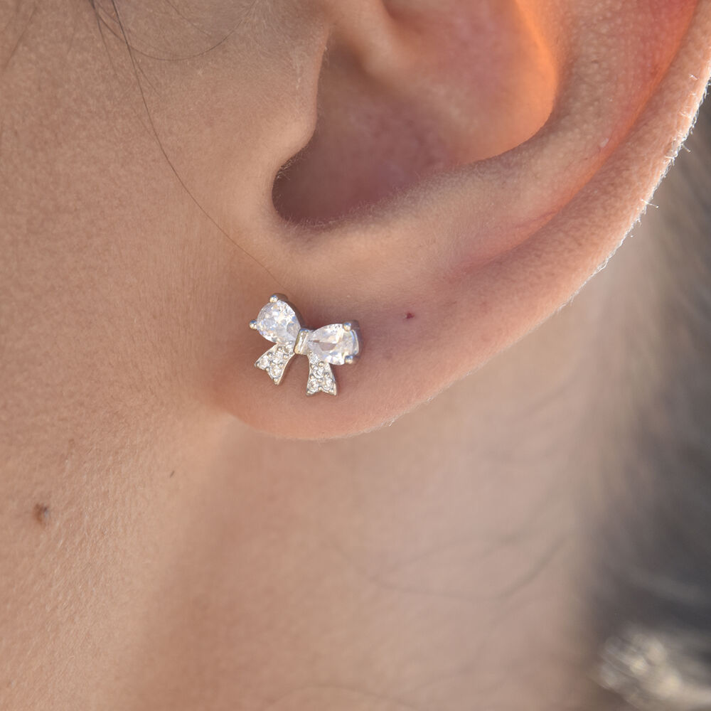 Culturesse Dorita Dainty Zircon Bow Earrings