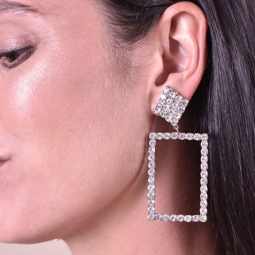 Culturesse Gemette Rectangular Rhinestone Catwalk Earrings