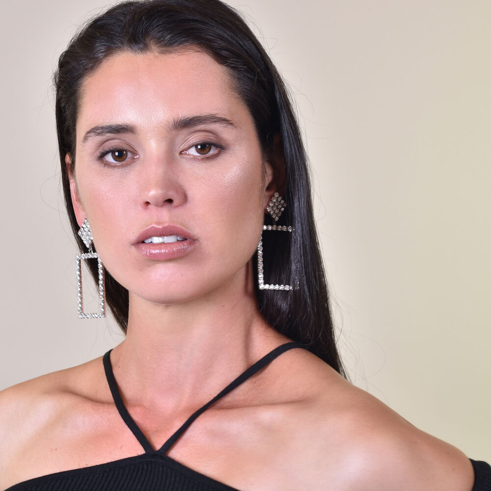 Culturesse Gemette Rectangular Rhinestone Catwalk Earrings
