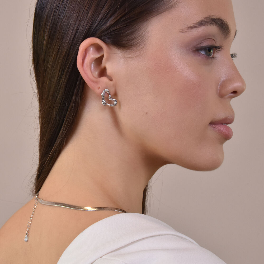 Culturesse Anneli Artisan Titanium Heart Earrings