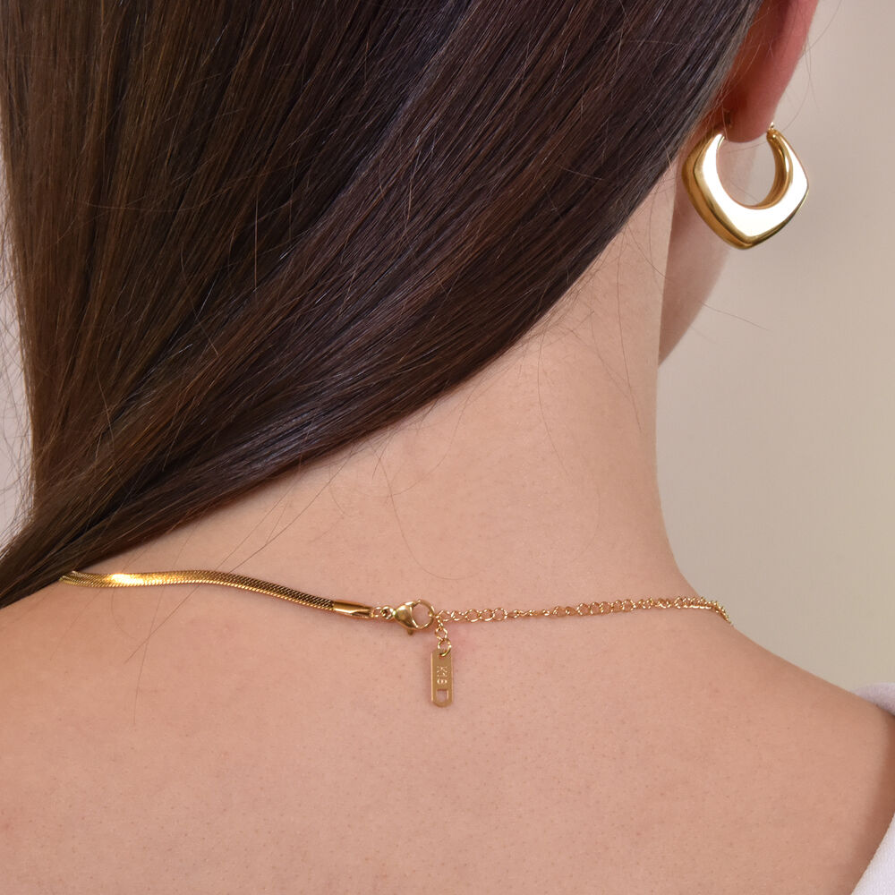 Culturesse Avril Modern Gold Chic Huggie Earrings