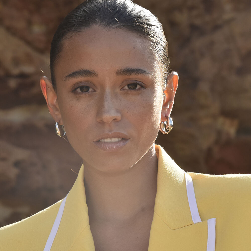 Culturesse Yin Yang Artisan Solid Hoop Earrings (Silver)