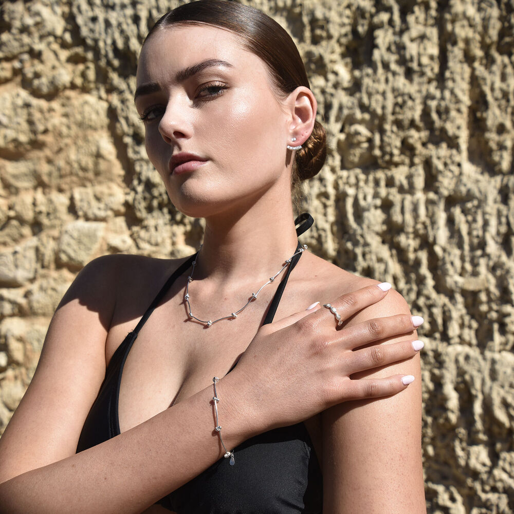 Culturesse Esmarie Earrings & Tresor Open Ring Gift Set (Silver)