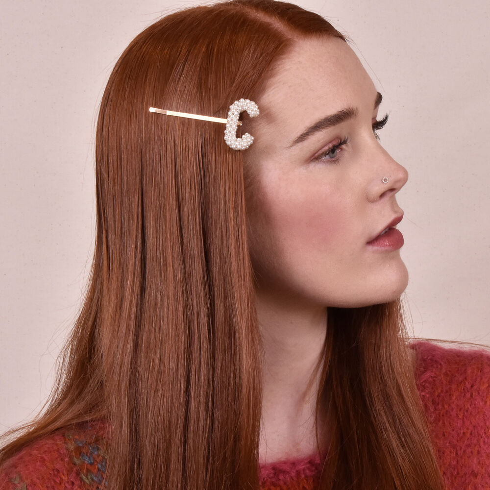 Culturesse The Pearly Letter Hair Clip