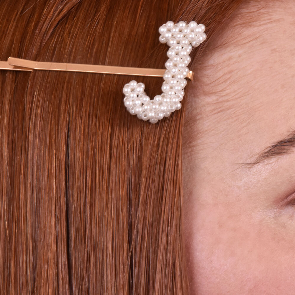 Culturesse The Pearly Letter Hair Clip