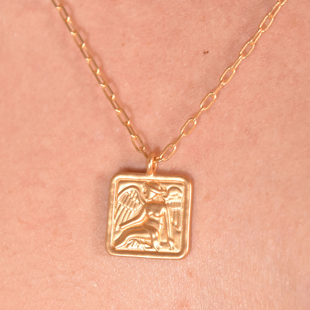 Culturesse Avonlea Fallen Angel Pendant Necklace