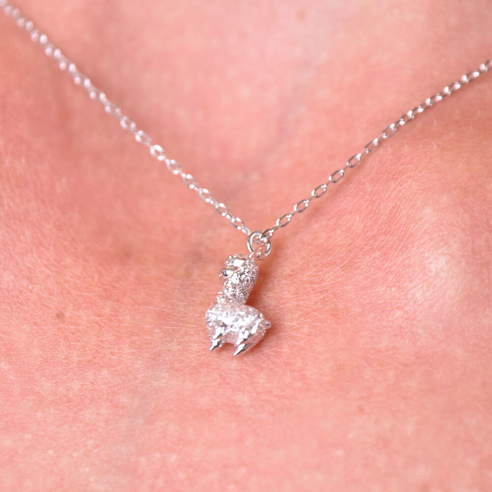 Culturesse Dainty Alpaca Pendant Necklace - Silver