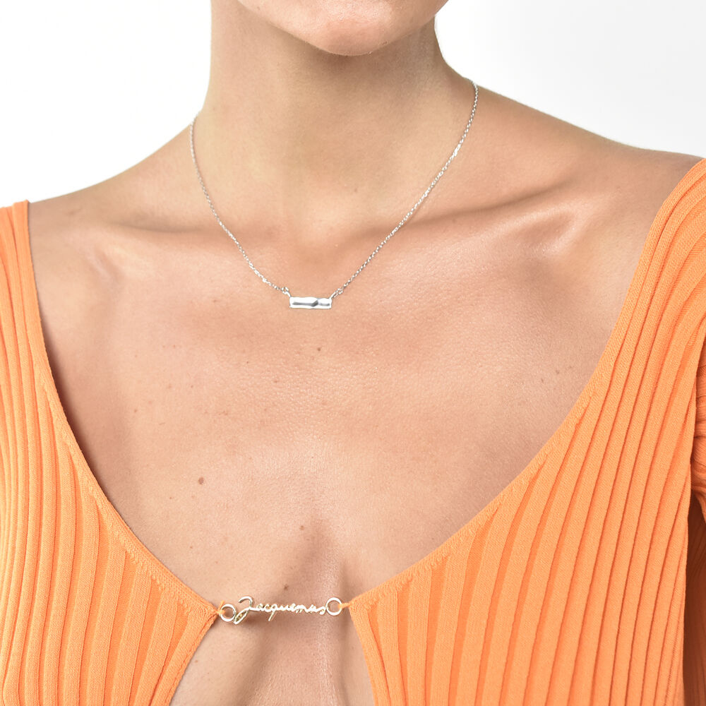 Culturesse Alva Minimal Muse Bar Pendant Necklace (Silver)