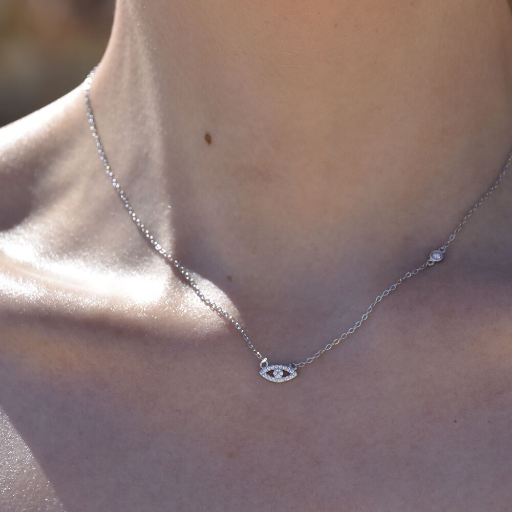 Culturesse Harmonie Fine Evil Eye Necklace (Silver)