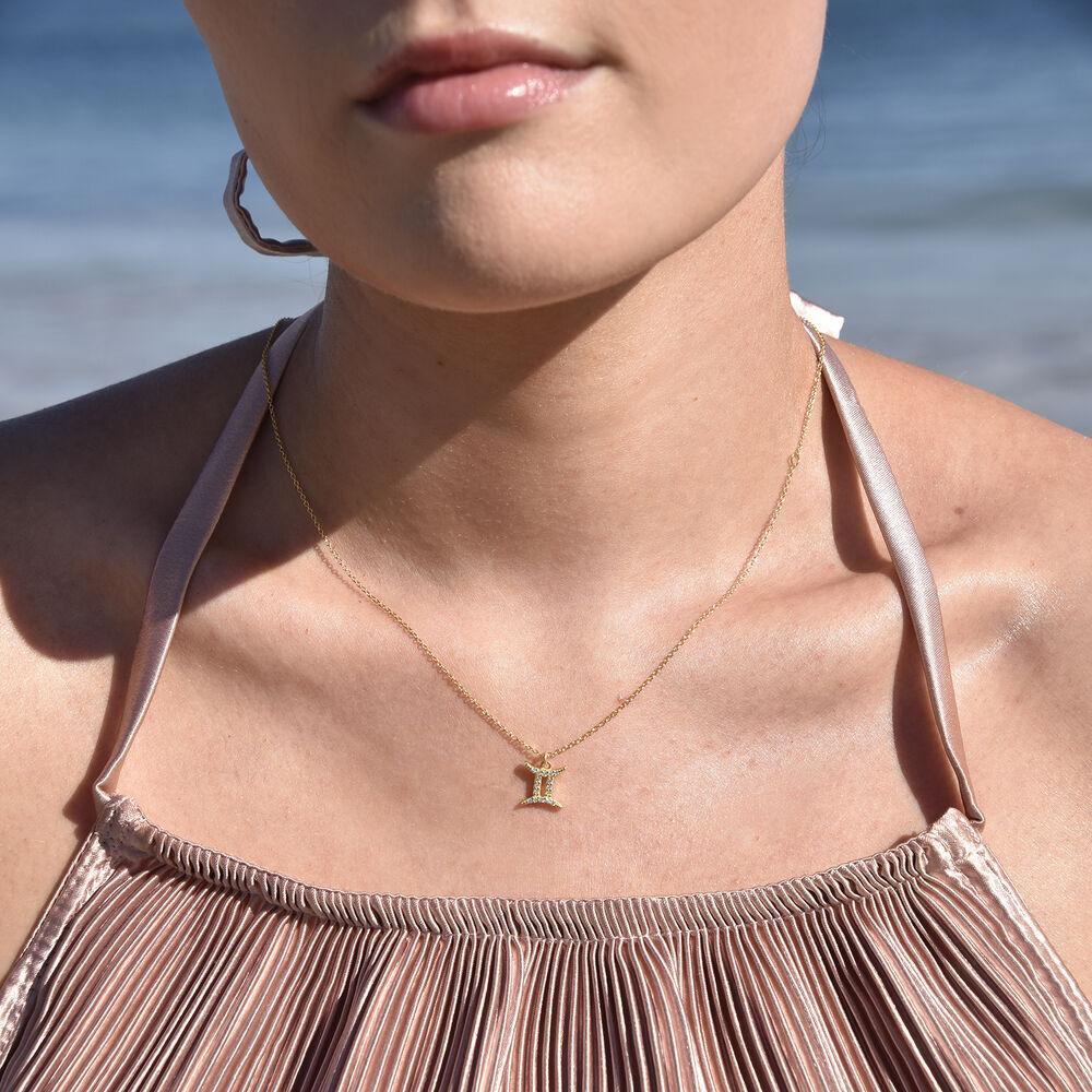 Culturesse Gemini Diamante Pendant Necklace (Gold)