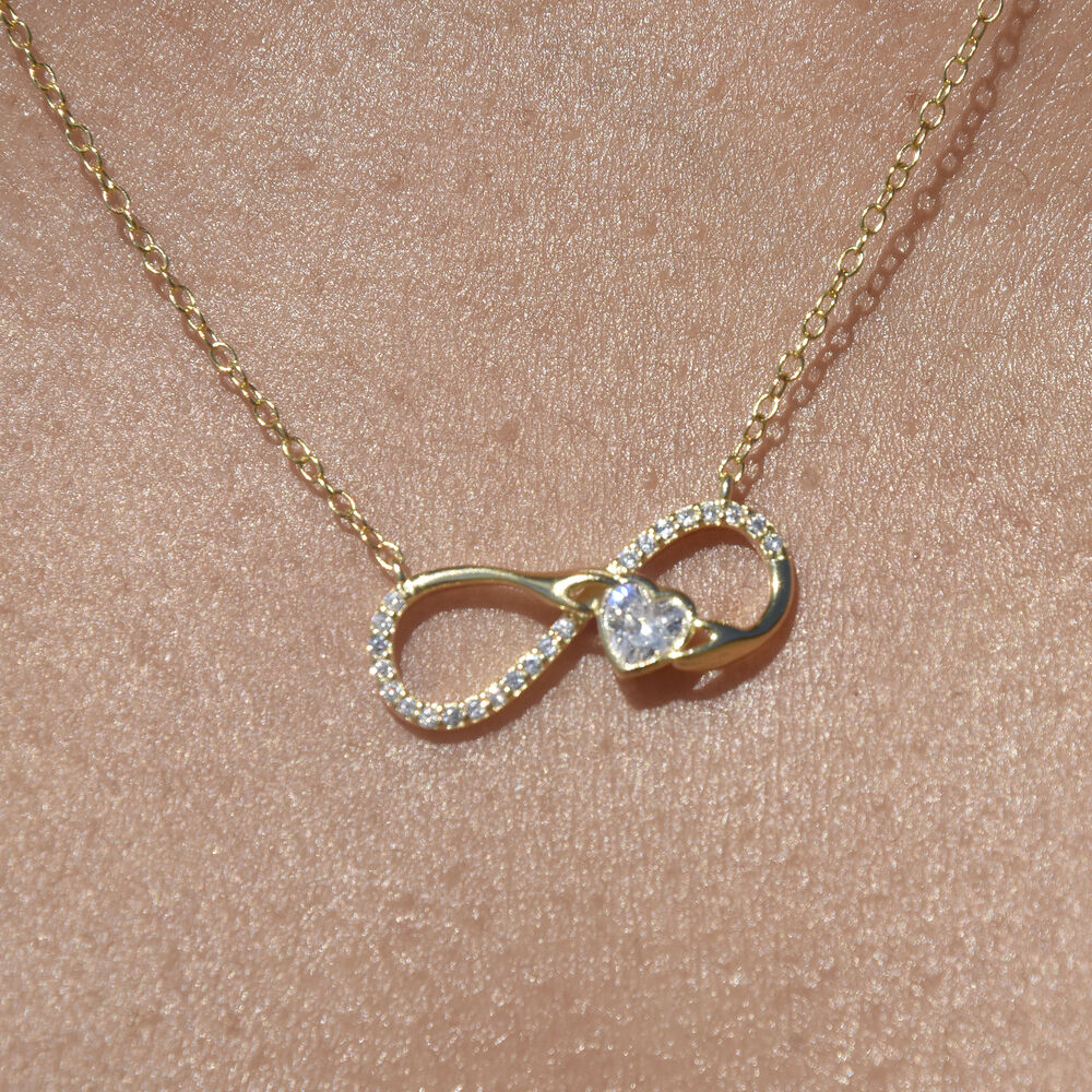Culturesse Infinite Love Pendant Necklace (Gold)