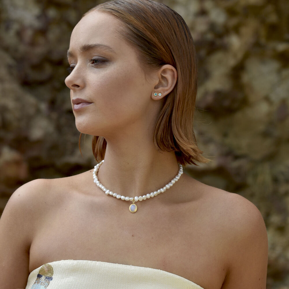 Culturesse Anemone Moonstone Pendant Pearl Necklace