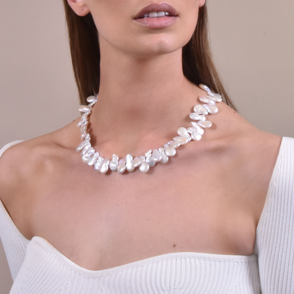 Culturesse Audriana Luxury Baroque Pearl Necklace
