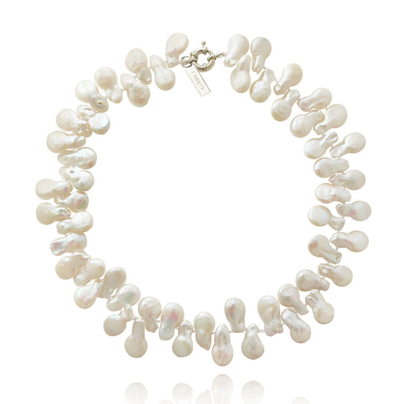 Culturesse Audriana Luxury Baroque Pearl Necklace
