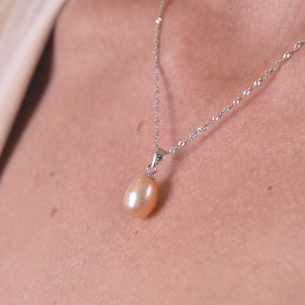 Culturesse Kiya Pink Freshwater Pearl Pendant Necklace
