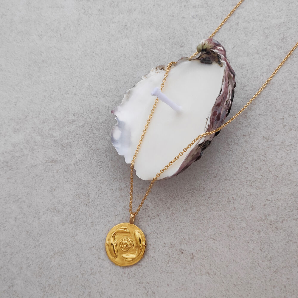 Culturesse She Is Pisces Artisan 24K Gold Zodiac Pendant Necklace