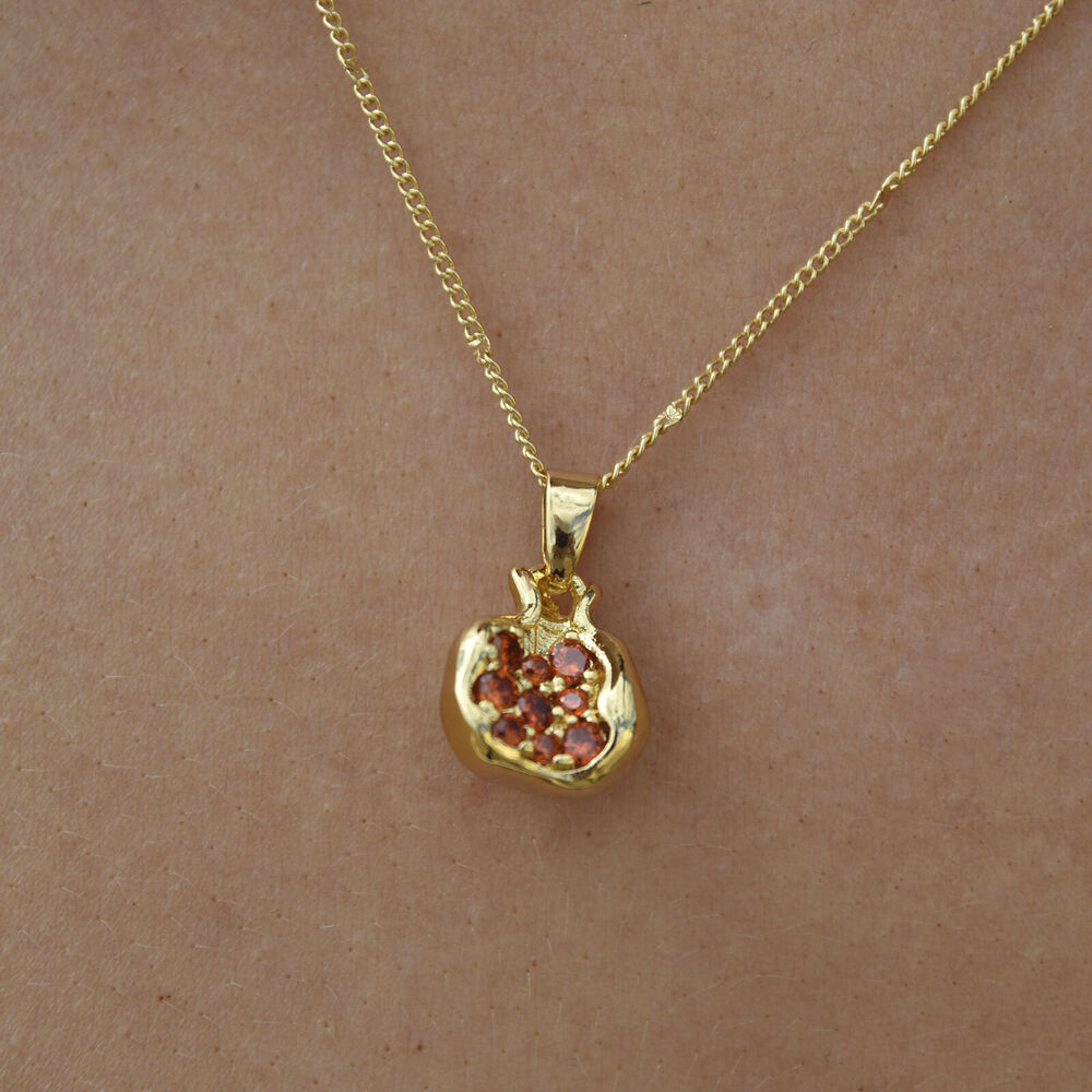 Culturesse Amaris Pomegranate Pendant Necklace