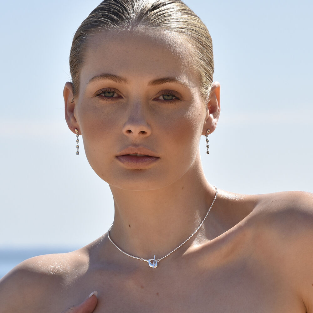 Culturesse Tobi Sculptural Vase Toggle Necklace / Choker