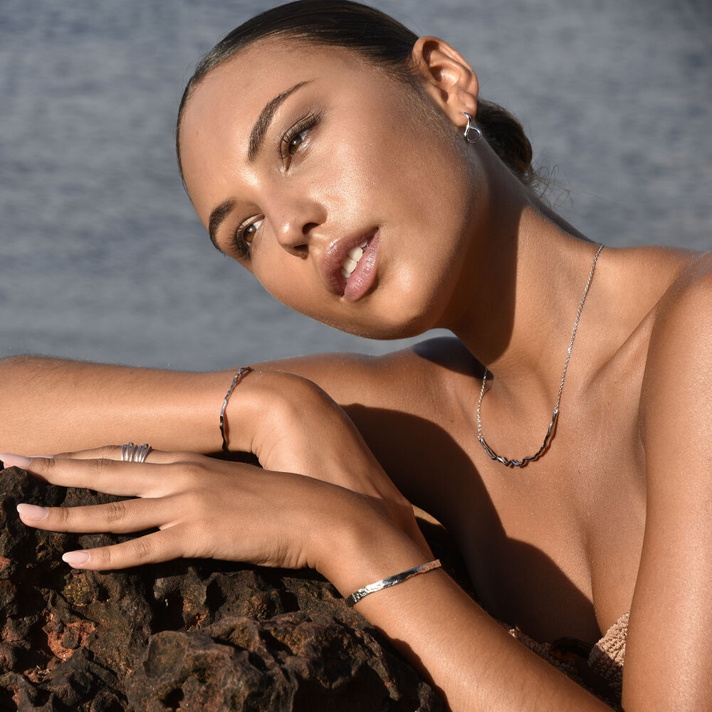 Culturesse Be The Flow Artisan Necklace (Silver)